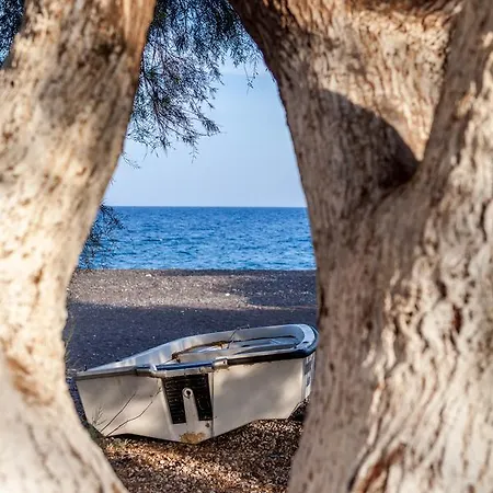 Arion Bay Santorini Καμάρι