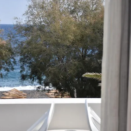 Arion Bay Santorini Hotel 3*