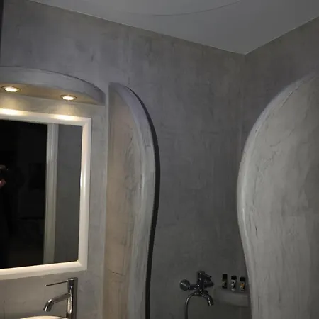 Arion Bay Santorini 3*